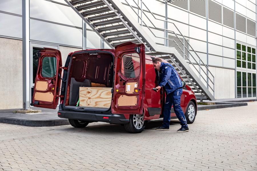 Багажник Ford Transit Connect 2018 года  (WW) (фото 3 из 4)